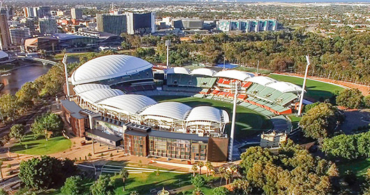 Adelaide Oval Hotel opens its doors