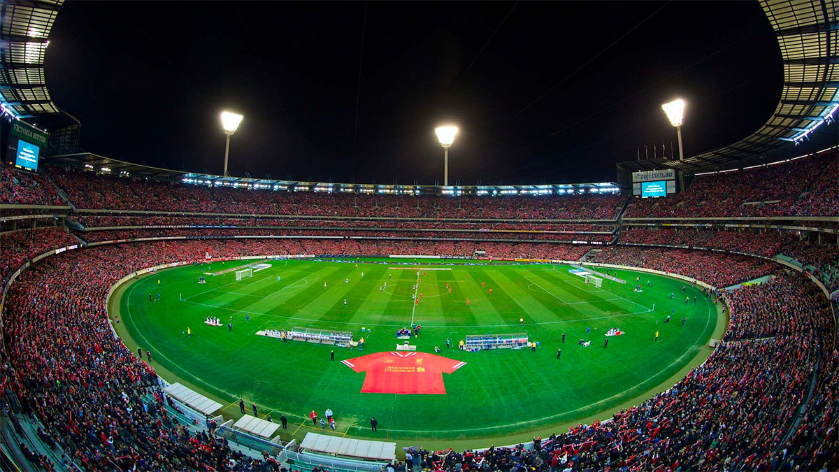 A full MCG for Liverpool v Melbourne Victory in 2013
